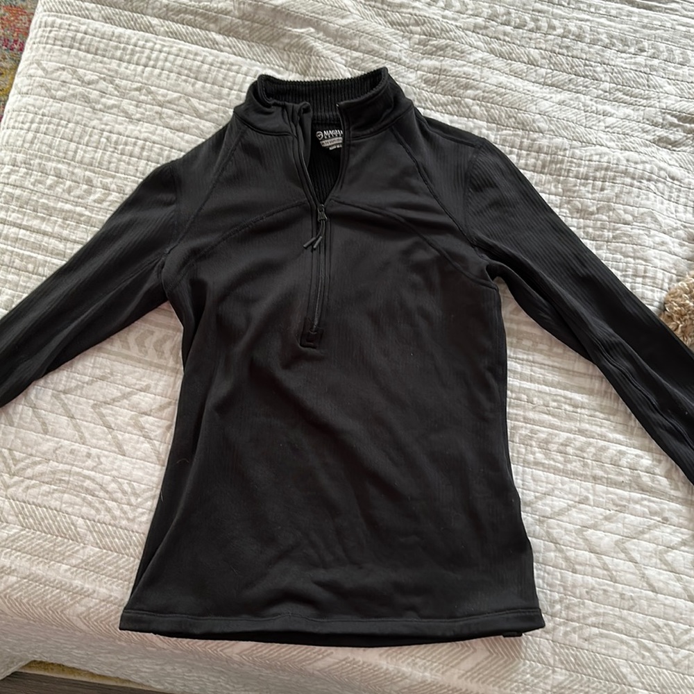 Magellan outdoors quarter zip pull over
